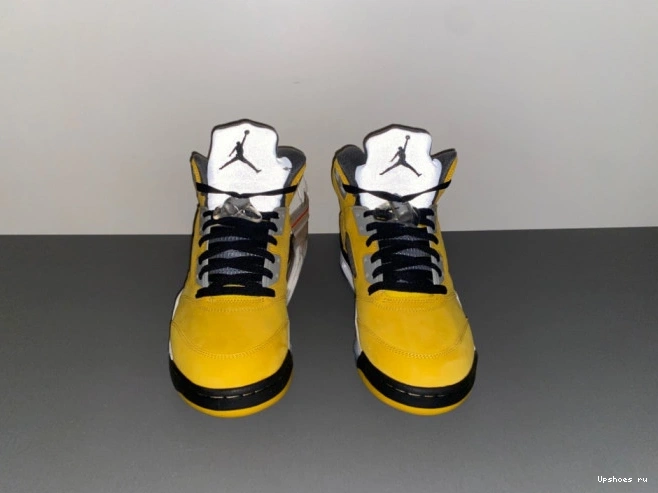“Tokyo” Jordan 5  IO3372-700 Air  0712